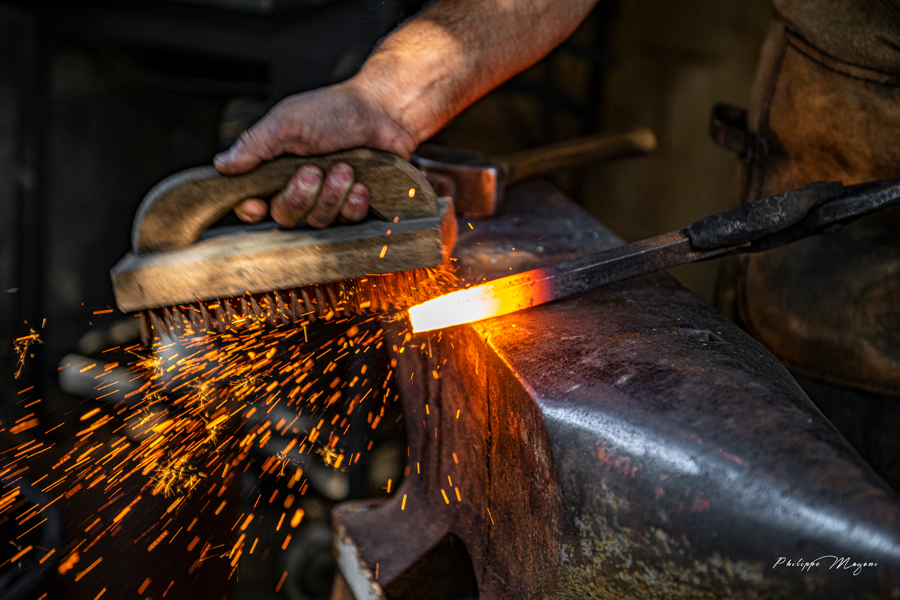 forge-couteau-artisanal