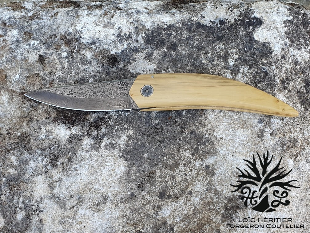 Couteau d'office Damas - Lame 9 cm - Manche en olivier